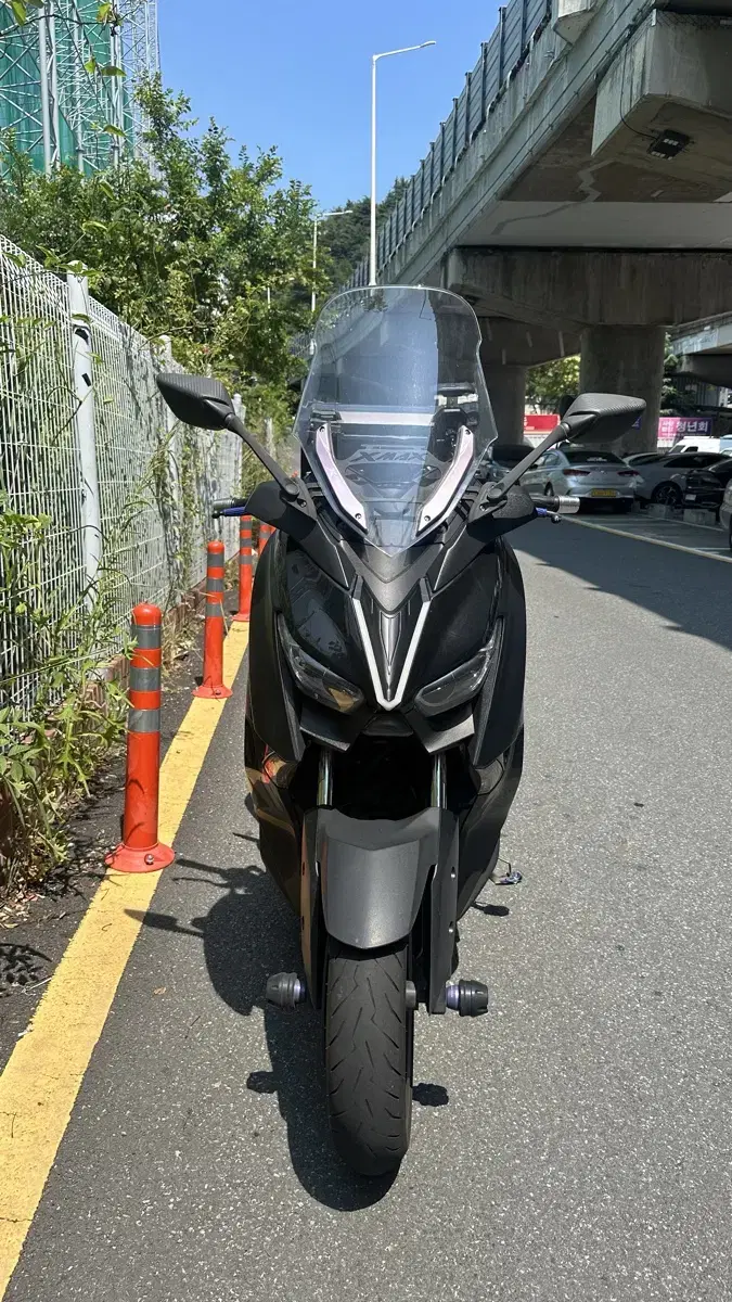 2022년식 XMAX300